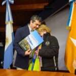 Ushuaia: 20 familias recibieron los títulos de propiedad de sus terrenos