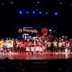 Ushuaia disfrutó de “El Principito” en la Sala Niní Marshall con más de 70 artistas fueguinos